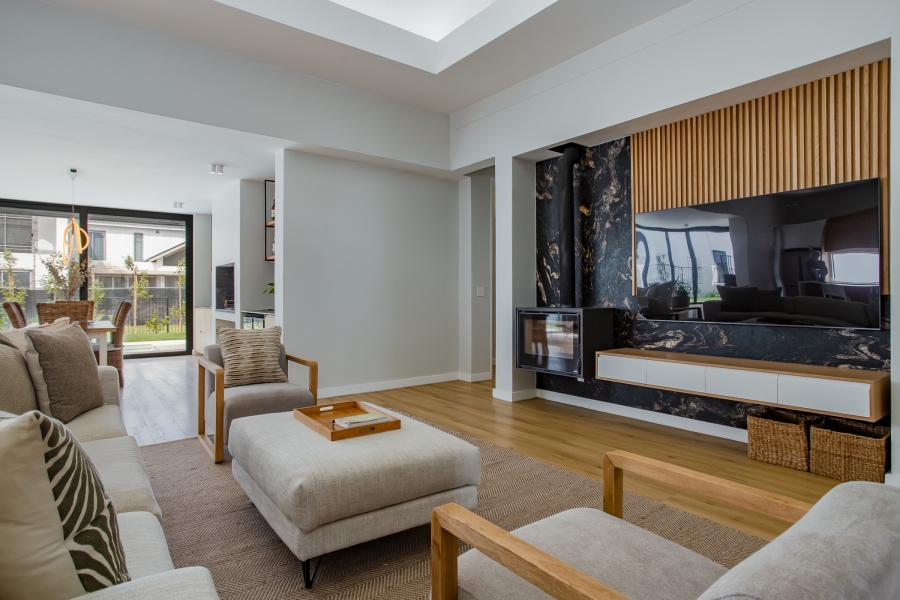 4 Bedroom Property for Sale in Pearl Valley at Val de Vie Western Cape